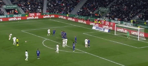 《从铝棒到木棒：打击机制的阵痛与适应》